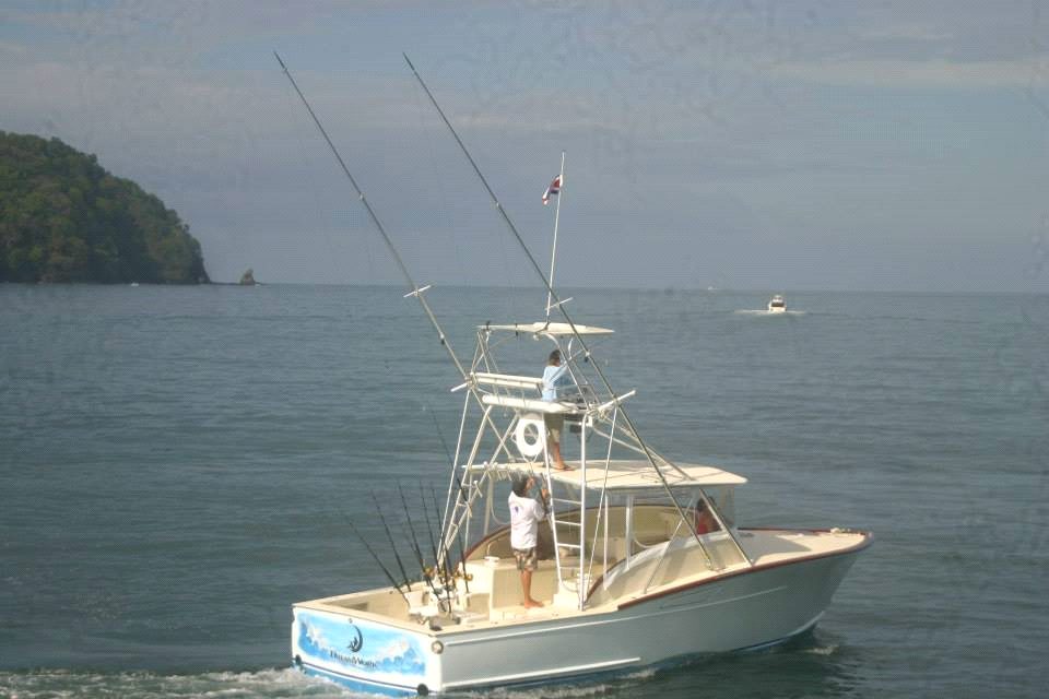 Dreamwork — 36ft Custom Express — sportfishing boat in Jacó, Costa Rica